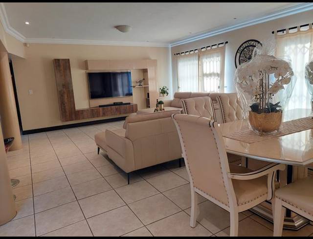 5 BEDROOM PROPERTY TO RENT IN VORNA VALLEY